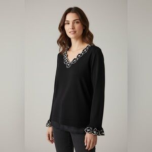 GARDY black knit embroidered blouse excellent condition size medium